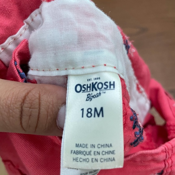 Oshkosh Floral Short Overalls size 18m - Picture 4 of 6
